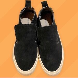 Seavees Women's Huntington Middie Black Suede Sneaker Size 7 EUC